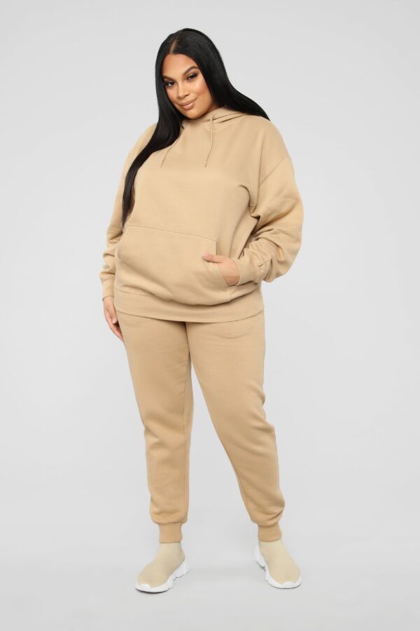Nude Pants with oversized
