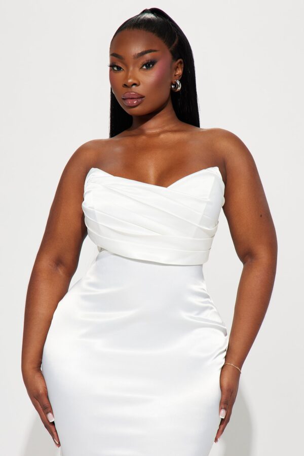 Satin Piece in White
