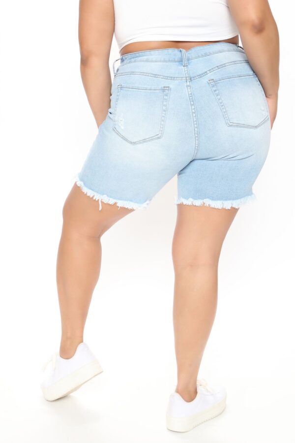 Shorts in Blue and Denim 70% cotton