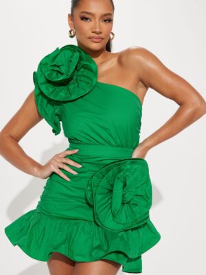 One-Shoulder Dress in Green