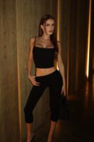 Square-Neck Leggings