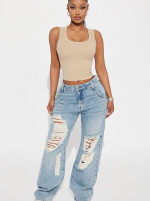 Petite Sticking Around Ripped Straight Leg Jeans - Medium Wash
