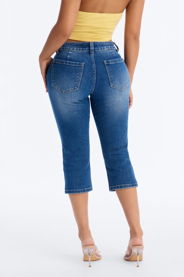 Pants with cropped