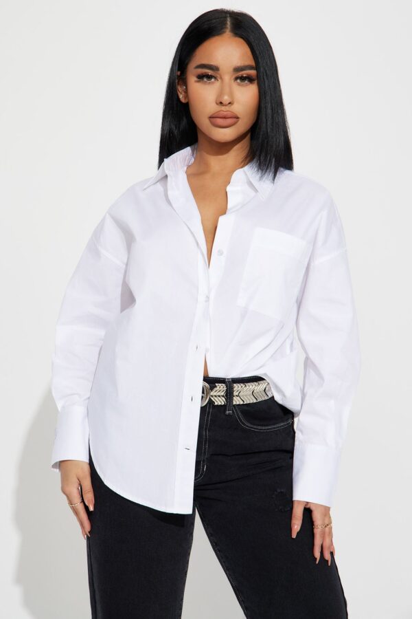 Shirt with an oversized