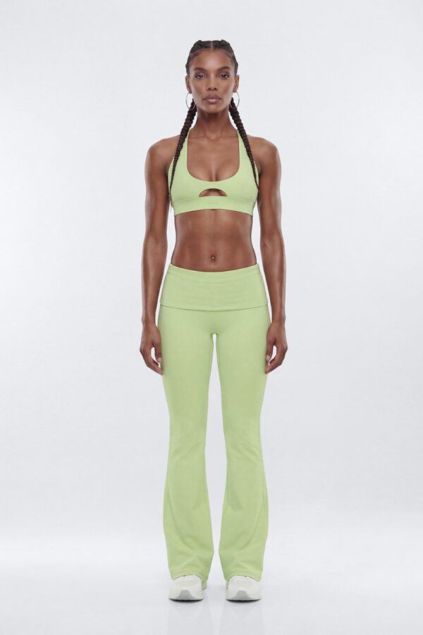 Piece in 82% polyester and 18% spandex