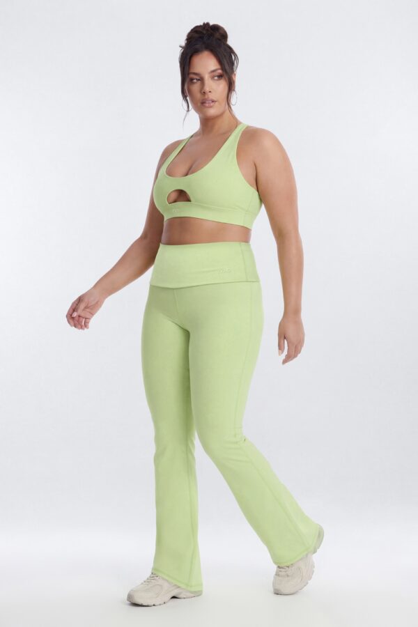 Piece in 82% polyester and 18% spandex