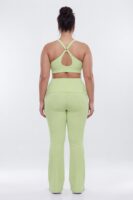 Piece in 82% polyester and 18% spandex