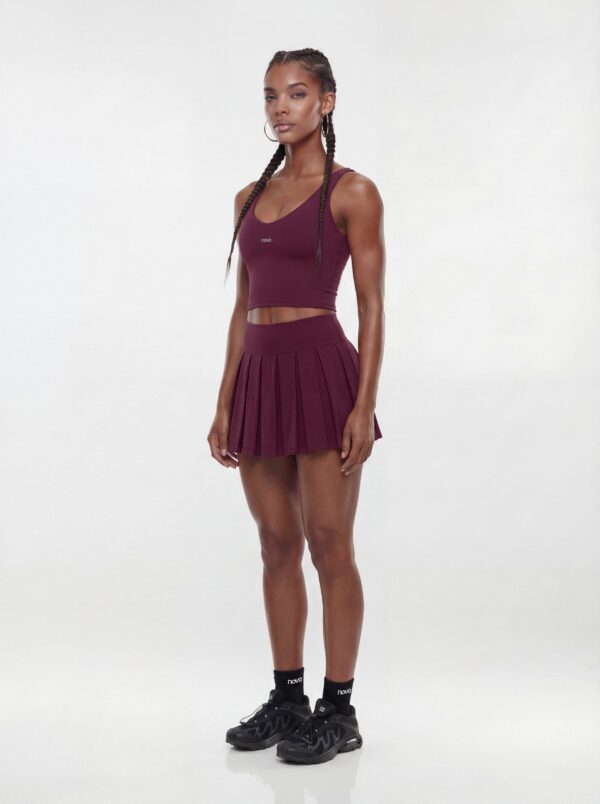 Piece with pleated