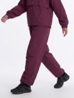 Pants in 100% nylon