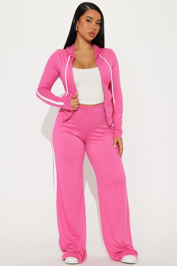 Sweatshirt with a zip front