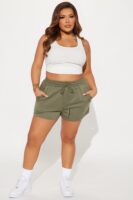 Shorts in Olive 60% cotton