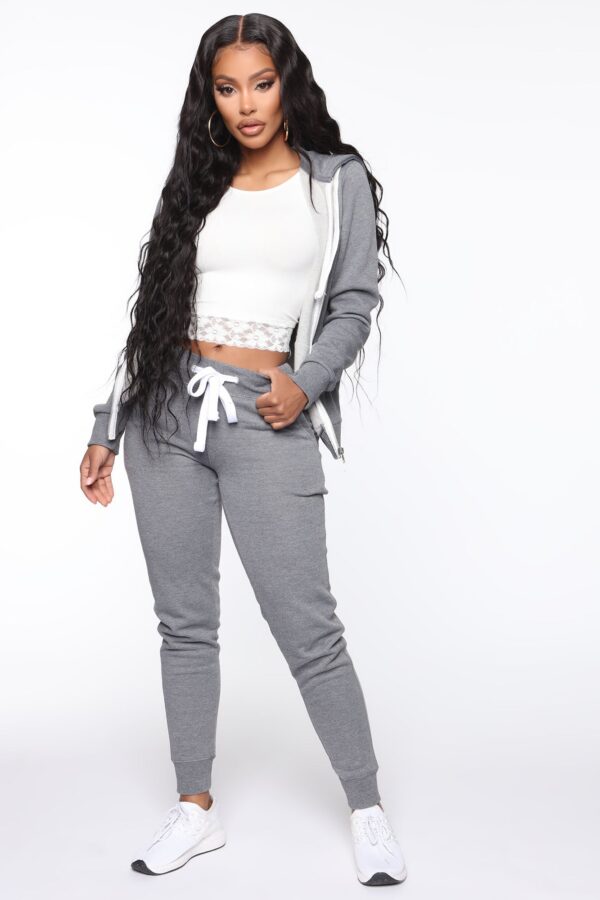 Pants in Heather Grey