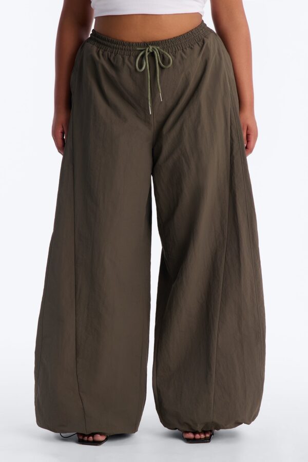 Green Wide-Leg Pants