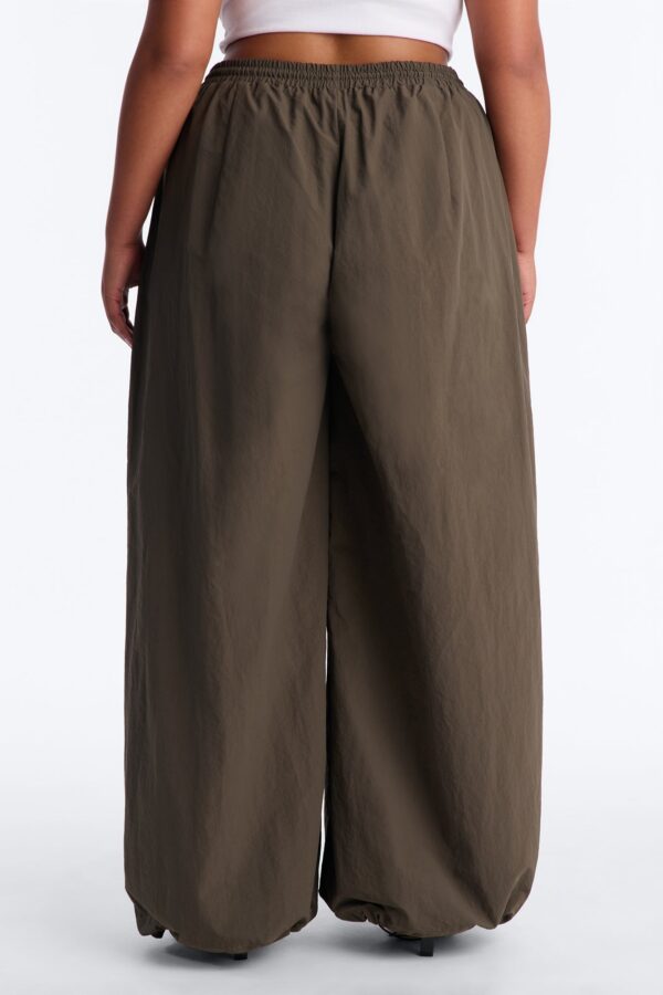Green Wide-Leg Pants