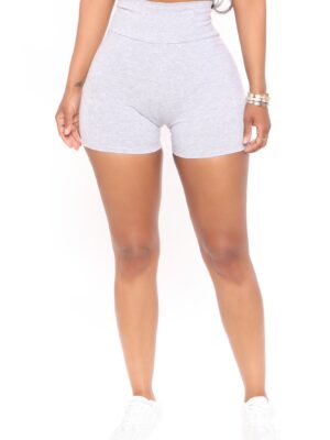 Shorts in Heather Grey