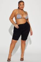 Shorts in Black 65% cotton, 26% polyester, and 7% viscose