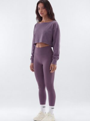 Top with a drop-shoulder cut