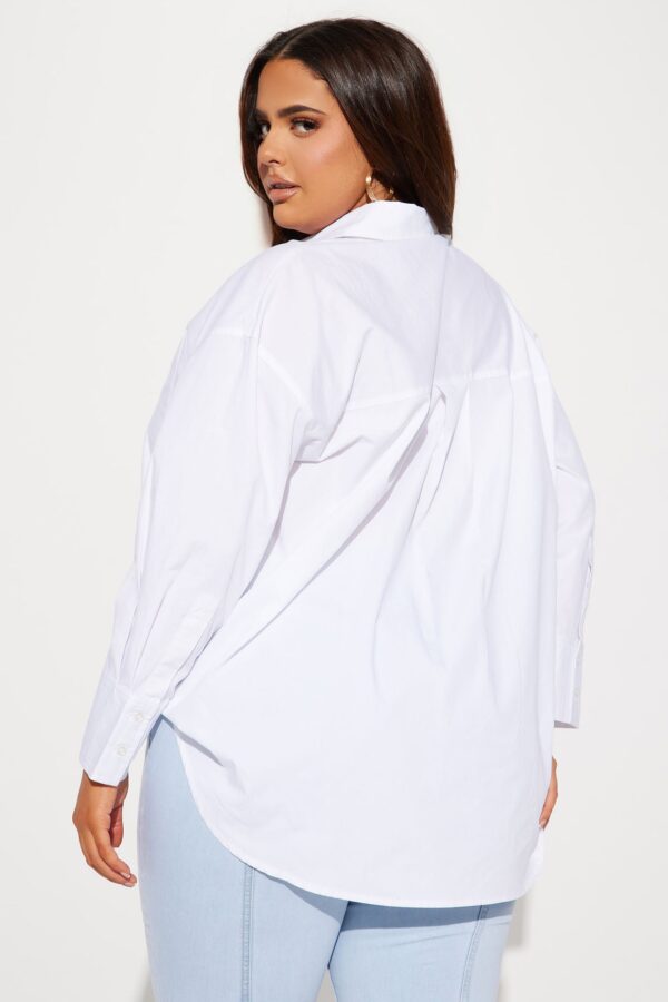 Shirt with an oversized