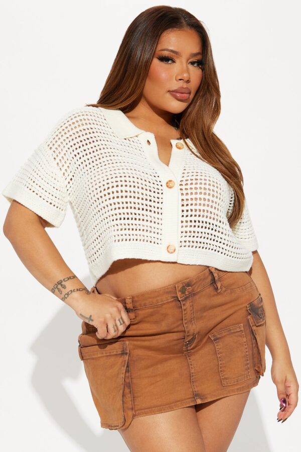 Ribbed Pullover in Ivory