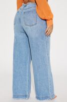 Wide-Leg Pants