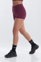 Shorts in 82% polyester