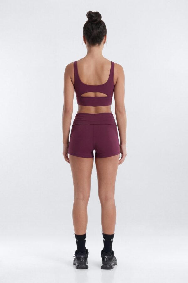 Shorts in 82% polyester