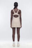 Dress in 82% polyester