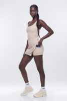 Dress in 82% polyester