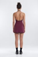 Dress in 81% nylon
