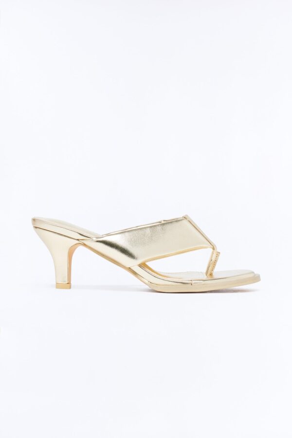 Cardinal Thong Kitten Heels - Gold