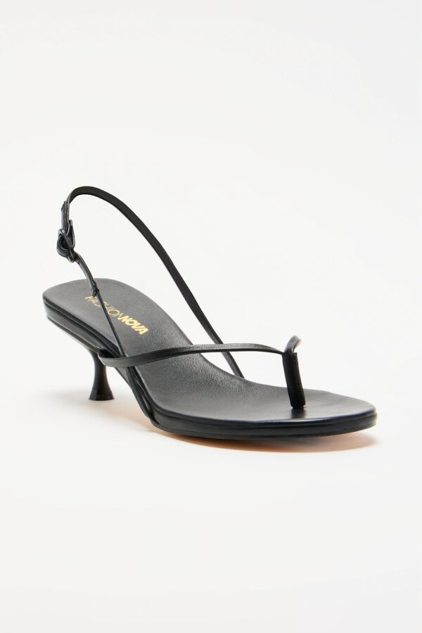 Looking Fab Kitten Heels - Black