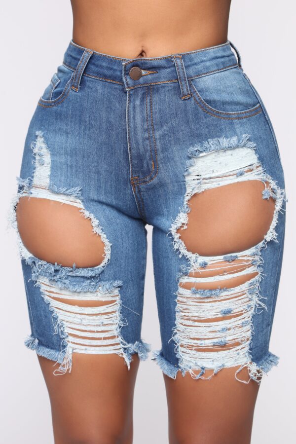 Shorts in 83% cotton