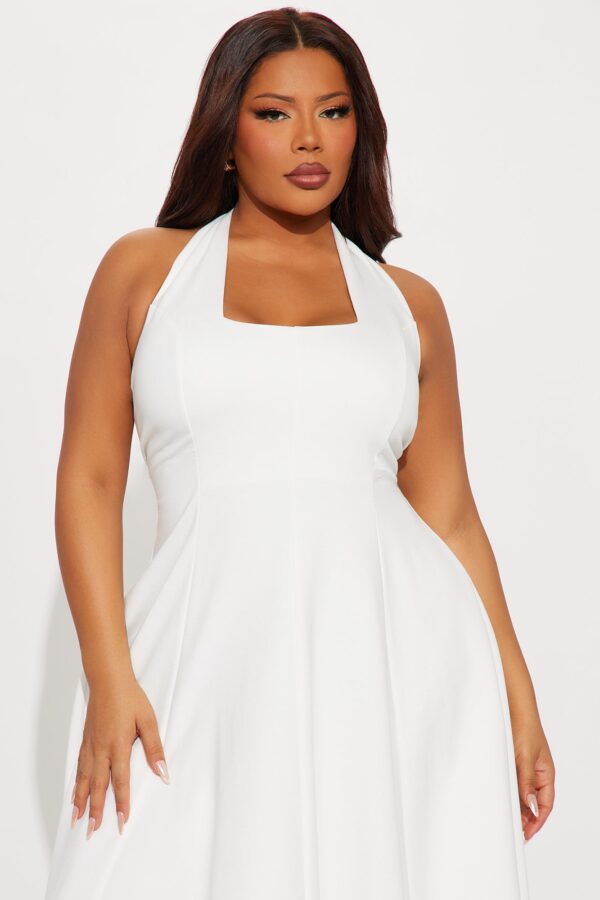 Dress with a square neck