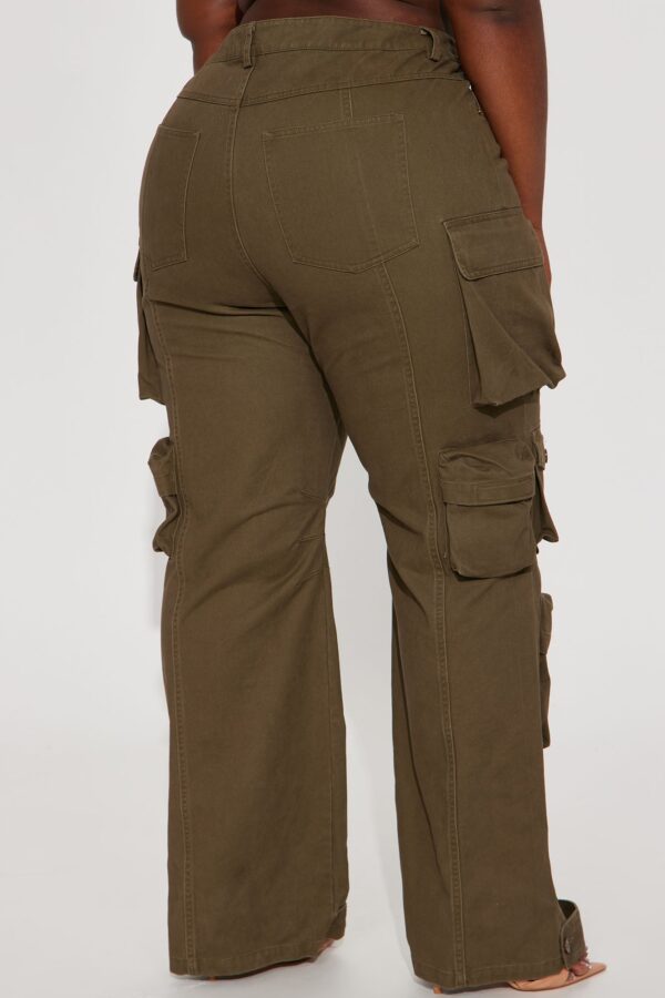Olive Pants with wide leg