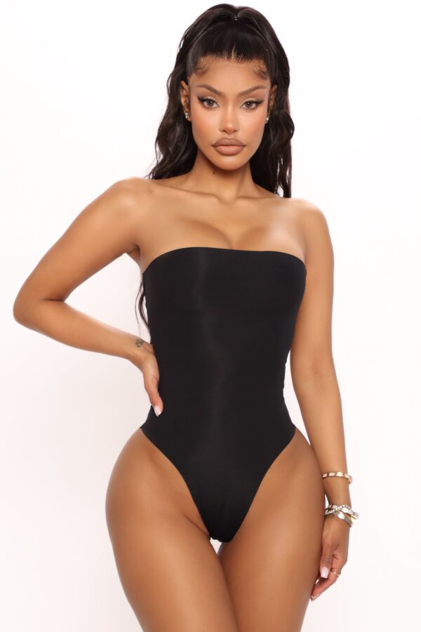 Bodysuit in Black 84% nylon