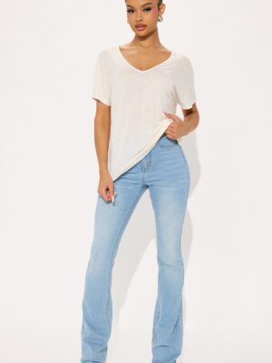 Tall Mesa Booty Lifting Stretch Bootcut Jeans - Light Wash