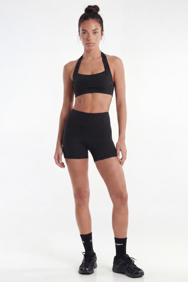 Shorts in Black 82% polyester