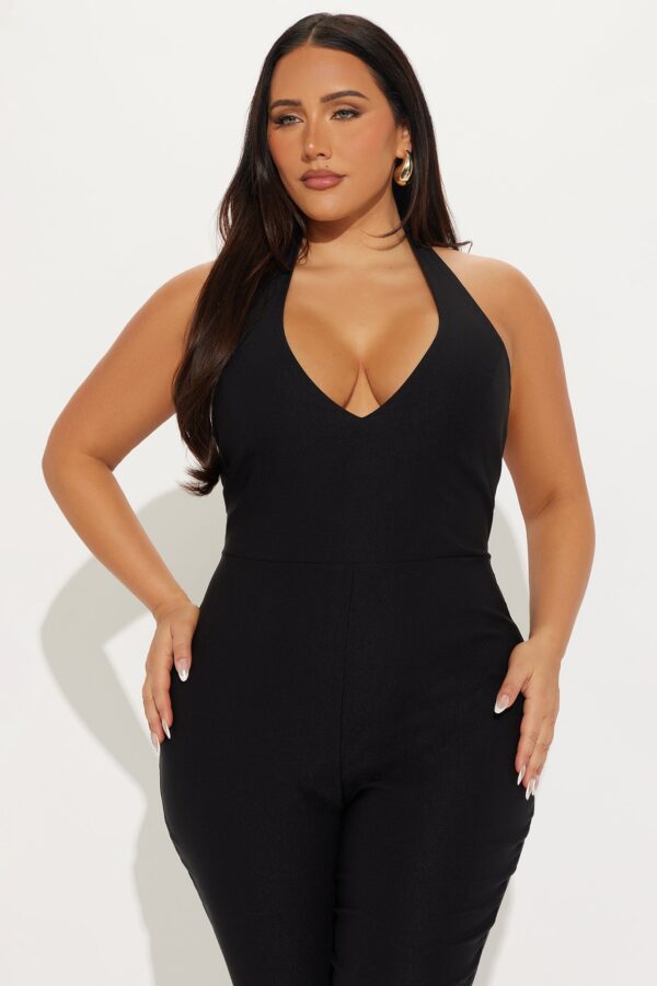 Jumpsuit in Black 77% rayon