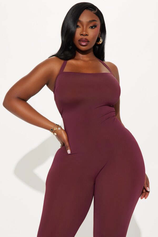 Jumpsuit in Burgundy 85% nylon