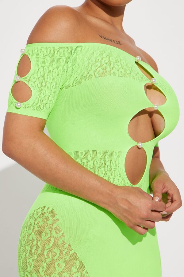 Dress in 90% nylon