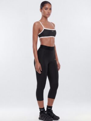 Leggings in Black 77% polyester