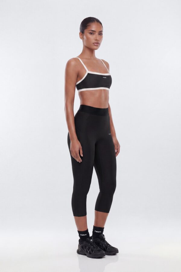Leggings in Black 77% polyester