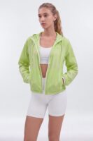 Jacket in 100% nylon