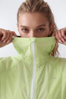 Jacket in 100% nylon
