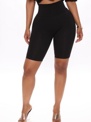 Shorts in Black 95% cotton