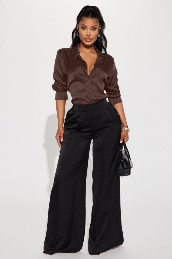 Shirt in Chocolate 97% polyester