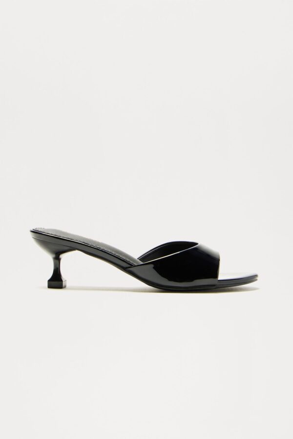 Honey Kitten Heels - Black · Black Piece