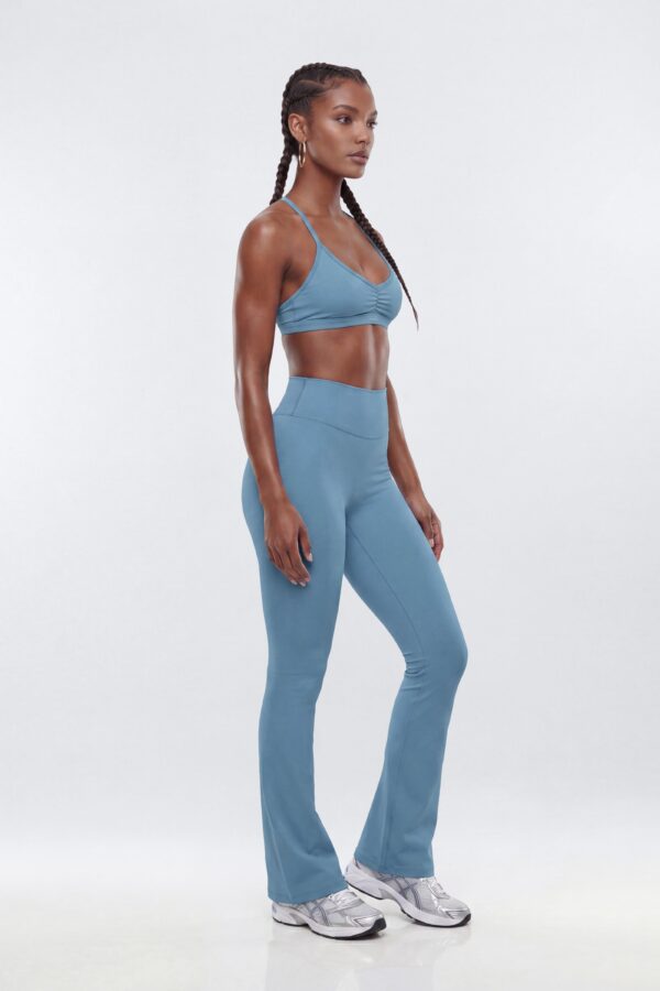 Top in Indigo 81% nylon