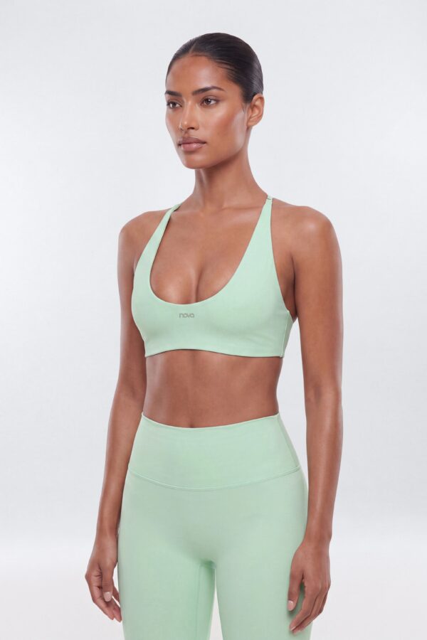 Piece in 77% polyester