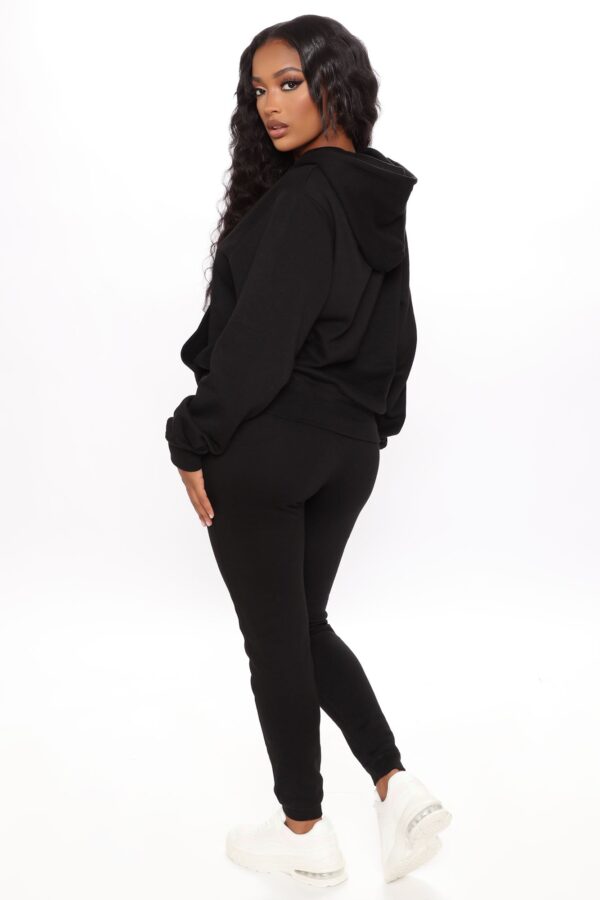 Pants in Black 60% cotton